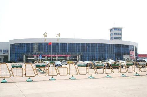 下載 (1).jpg